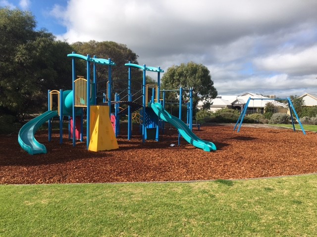 Naroona Park playground