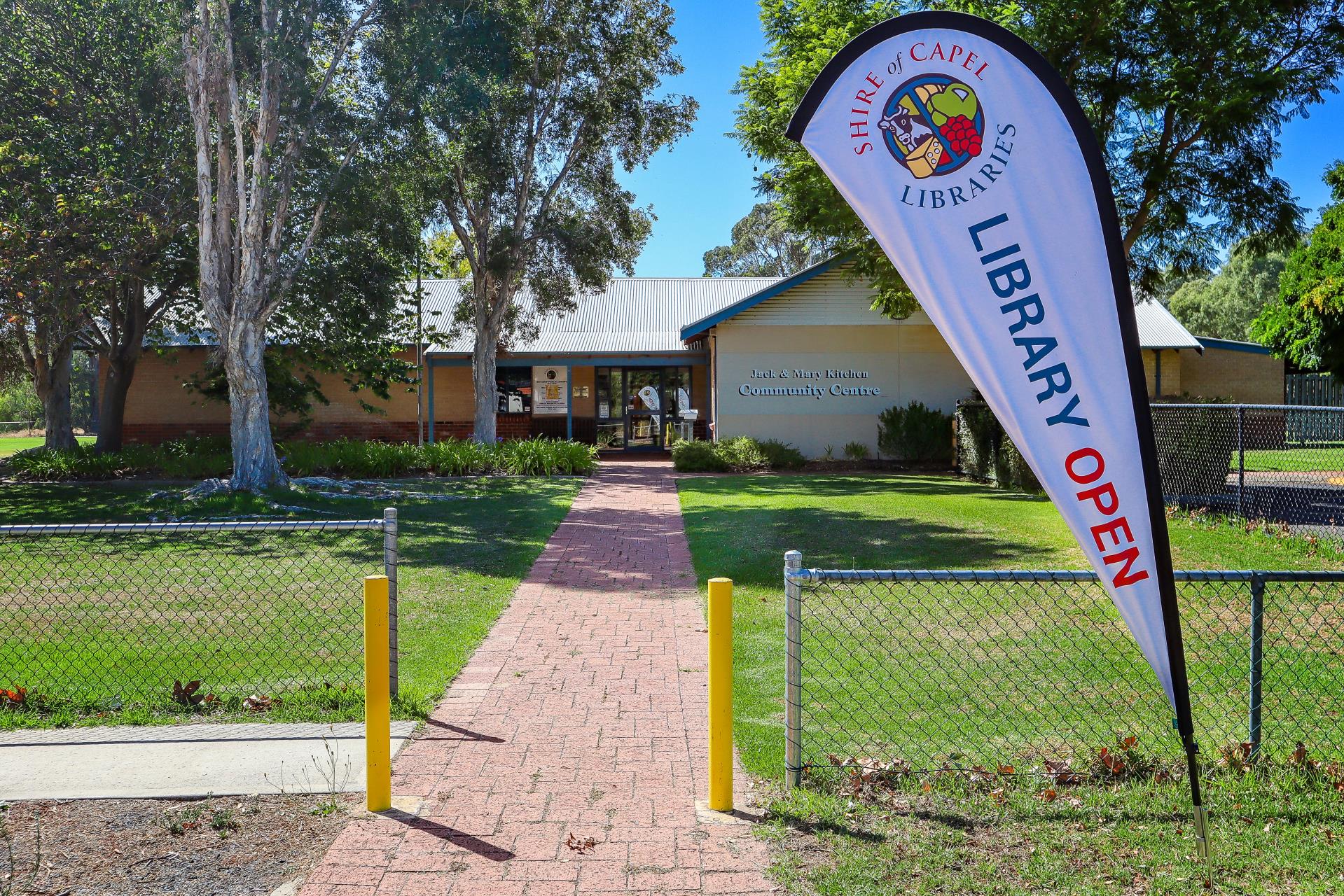 Outside of Boyanup library Building