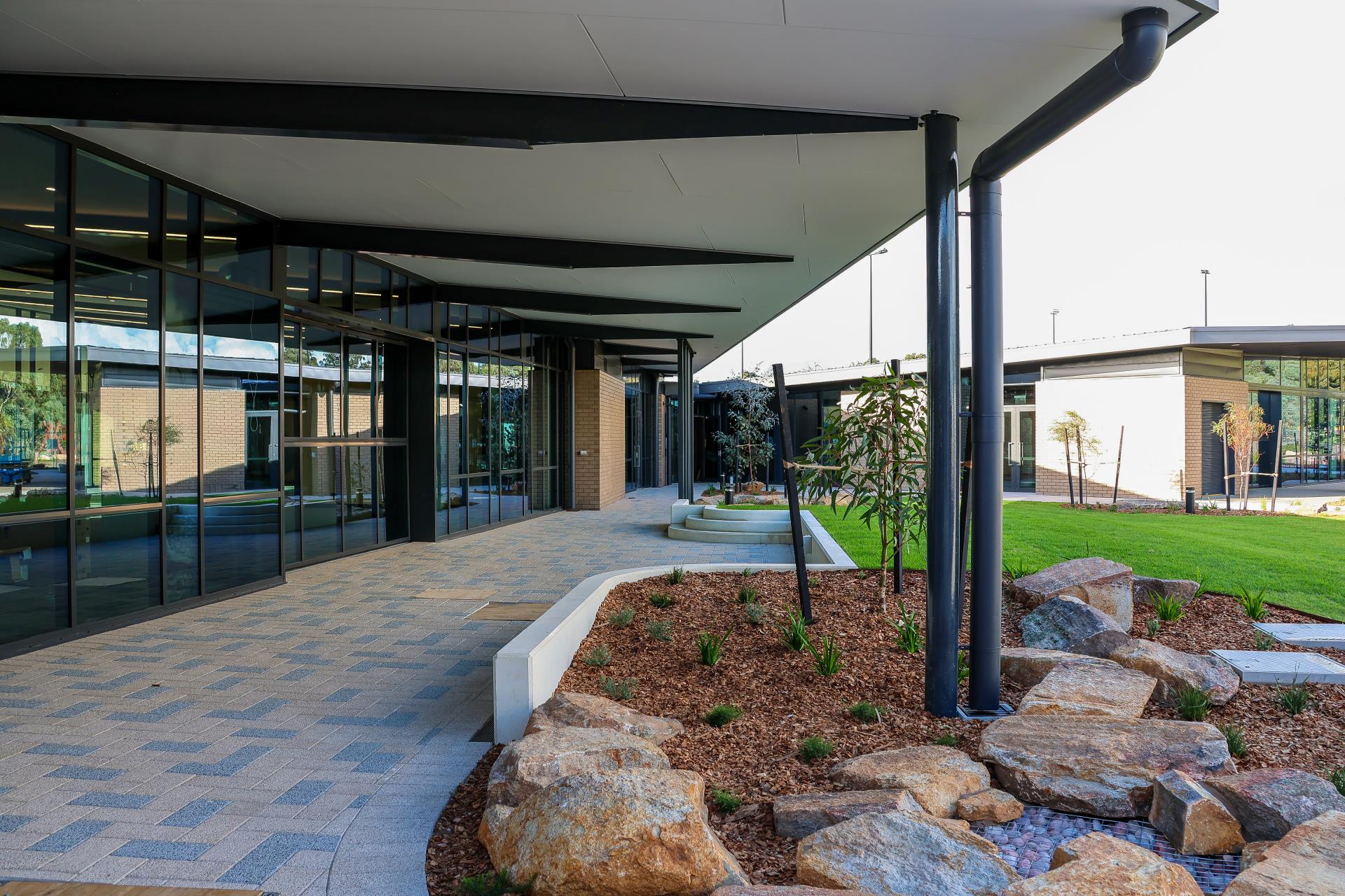 Outside of outside of Dalyellup Building