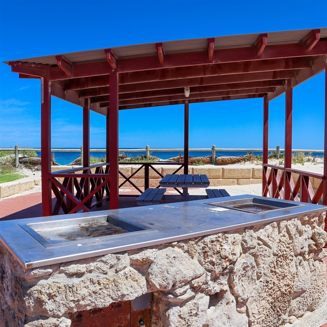 BBQs at Peppermint Grove Beach Foreshore Image
